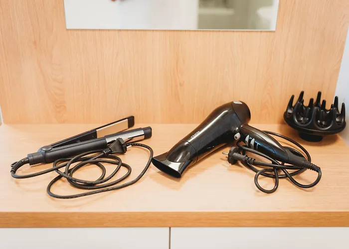 Peaceful Little Retreat, Spacious Free Garage Park Laibach