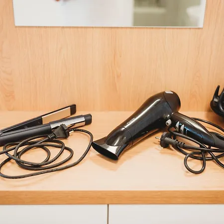 Peaceful Little Retreat, Spacious Free Garage Park ليوبليانا