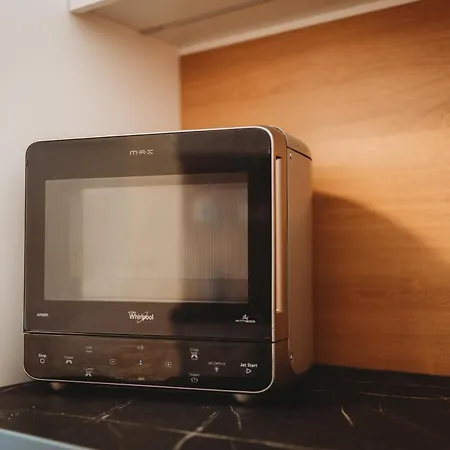 Peaceful Little Retreat, Spacious Free Garage Park * ليوبليانا